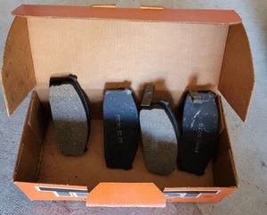 Duralast Brake Pads D274 Fit Some Nissan Datsun - Picture 1 of 4