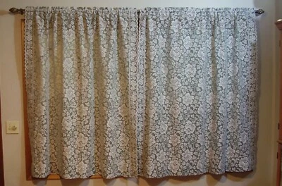 绿色\白色花卉花边双层窗帘;59 英寸 x 57 — 第 1/4 张图片