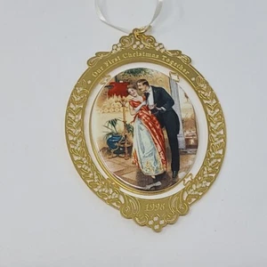 Our First Christmas Together 1998 Hallmark Keepsake Ornament Archives Collection - Bild 1 von 3