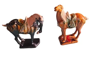 Set of 2 Vintage Style Chinese Tang Dynasty Drip Glaze Ceramic War Horses 3" - Picture 1 of 5