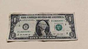 One (1) Series 2013 $1 Star Note Bill - Picture 1 of 6