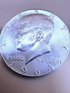 1964 Kennedy Half Dollar, 90% Silber Stempelglanz Schönheit - Bild 1 von 2