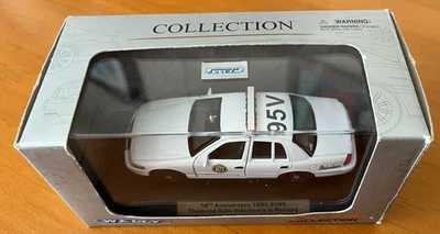 NOB WELLY THOUSAND OAKS VOLUNTEERS IN POLICING DIECAST COMMEMORATIVE MODEL 1:43 - Image 1 of 4