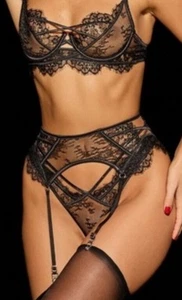 NWT Honey Birdette ENYA Exquisite Black Lace Garter Belt US Size Small - Picture 1 of 9