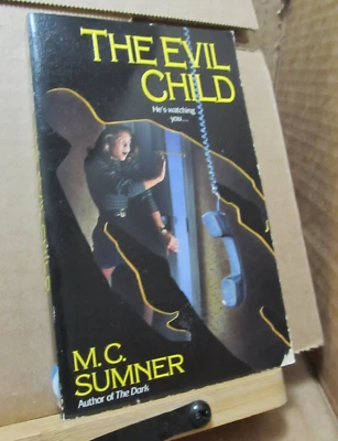 THE EVIL CHILD (Baby-sitter's Nightmares #2) M.C. Sumner (1995) YA Horror PB VG+ - Image 1 of 4