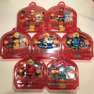 Pixar THE INCREDIBLES Complete Set of 7 Figures DISNEY Store EXCLUSIVES 2004 NEW