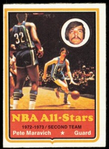 1973-74 TOPPS PETE MARAVICH ATLANTA HAWKS #130 VG/EX - FUZZY TOP EDGE
