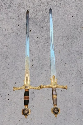 (2) Espadas Ceremoniales Medievales 47" Dorado Azul Negro Estrella de David Judío Salomón  Foto 1 de 4