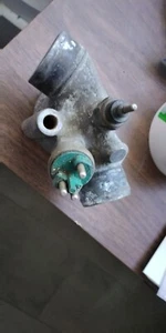 1172012630 THERMOSTAT HOUSING M116 M117 420SEL 560SEC 560SEL 560SL w/temp sender - Picture 1 of 7
