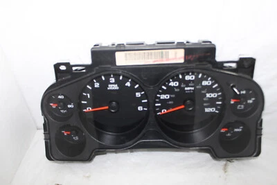Cuadro de instrumentos velocímetro Silverado Sierra 1500 2009 medidores 115.327 millas Foto 1 de 4