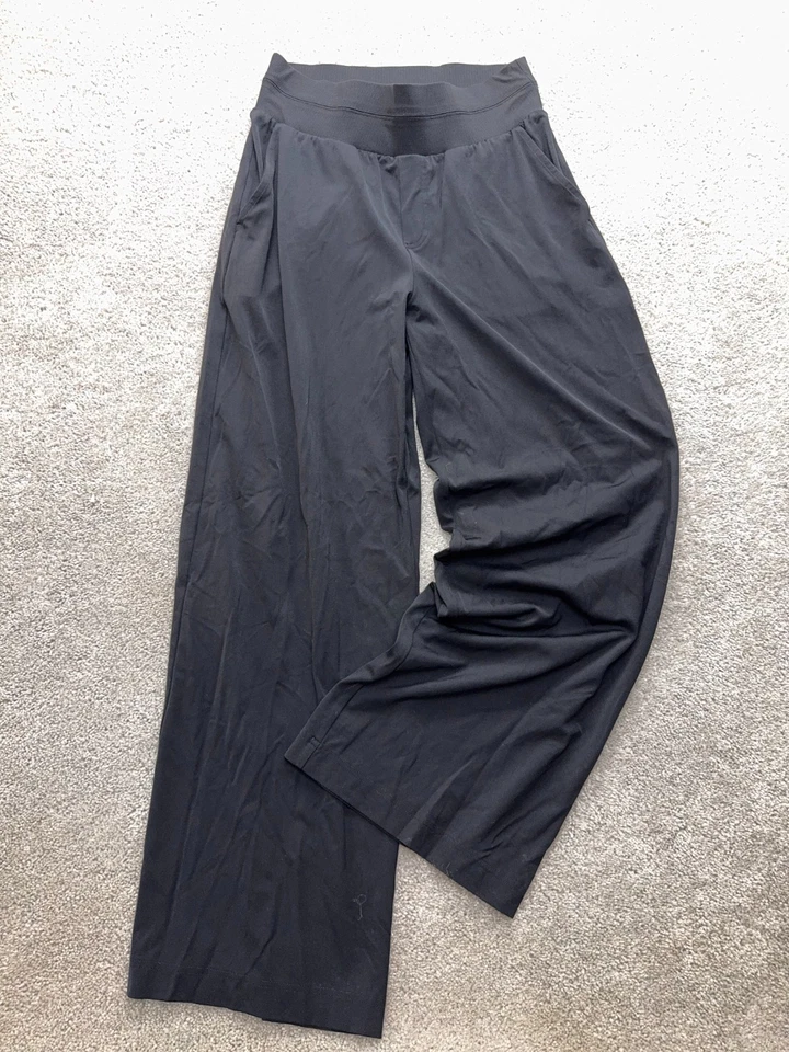 Lou & Grey Wide Leg Pants Women's Small Black Soft Relaxed Pockets Pull On - Image 1 of 4