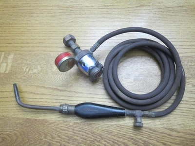 Antorcha de fontaneros de acetileno vintage con regulador y manguera Foto 1 de 4