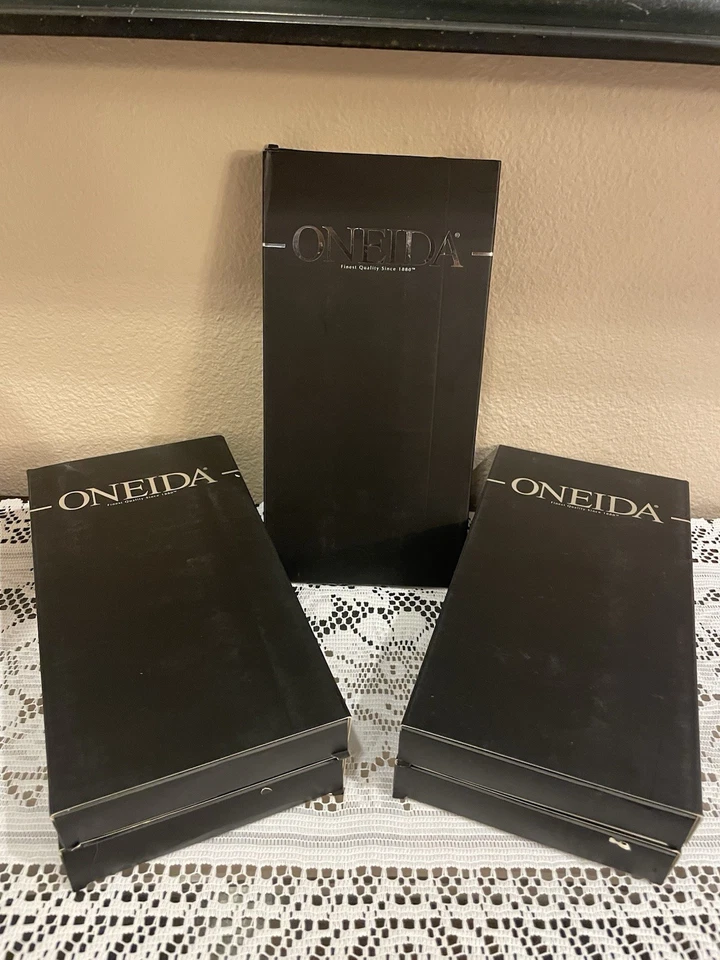 ONEIDA Stainless Flatware Diameter 20pc Place Setting