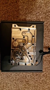 Wasserkühler für MSI X399 Gaming PRO Carbon AC-Bitspower Monoblock CPU/VRM RGB - Afbeelding 1 van 4