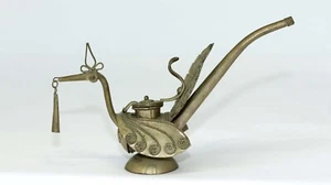 Charming Vintage Burmese Alloy Standing Smoking Pipe in the Form of a Peacock - Picture 1 of 16
