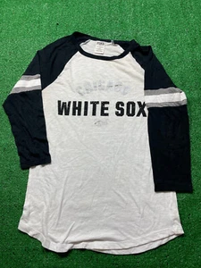 Chicago White Sox Pink Victoria's Secret T-Shirt Sz Small White Black MLB - Picture 1 of 2