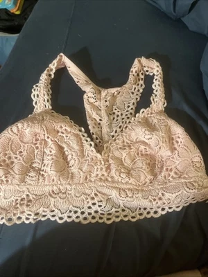 Sujetador Aerie Encaje Halter Bralette Floral Top Ligeramente Forrado Rosa Grande SIN ALMOHADILLAS Foto 1 de 3