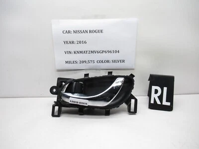 Manija de puerta interior trasera izquierda Nissan Rogue 2016-2019 80671-4BA0A OEM Foto 1 de 4