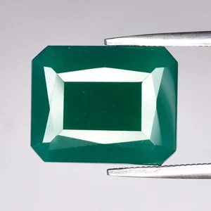 💎 6.22ct 13x10.7mm Octagon Natural Green Chalcedony - Africa Gemstone - Picture 1 of 4