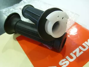Genuine Suzuki Handlebar Throttle Grip Set GSX750 GSX1100 SZ KATANA GSXR1100 - Picture 1 of 3