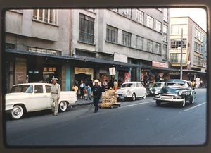 Vtg 1961 35mm Slide - Manila, Philippines Street, Cars, Businesses - Kodachrome - Picture 1 of 1