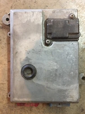 84 1984 Chrysler Lebaron turbo motor computadora ecu ecm  Foto 1 de 3