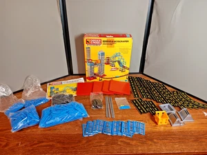 Girder & Panel Bridge & Skyscraper set - Vintage 1977 ( Not Complete) - Picture 1 of 17