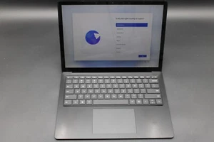 Microsoft Surface Laptop 4 Used 13.5" (i7-1185G7 @ 3.00GHz, 16GB RAM, 256GB SSD) - Photo 1/8