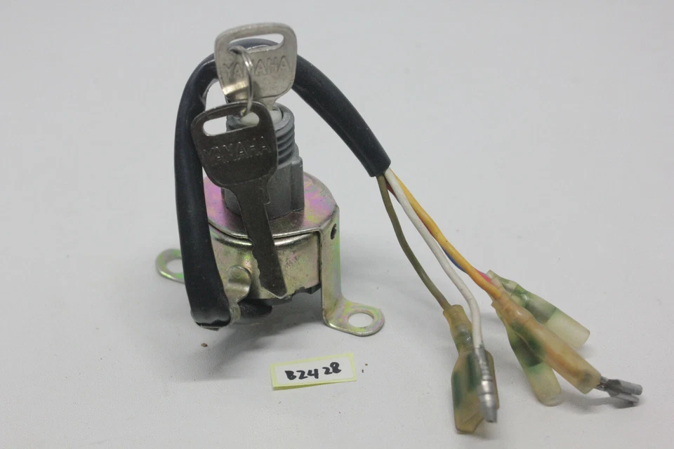 Interruptor principal de ignição YAMAHA YL1 YL1E YL3 jato duplo NOS 5 fios - Imagem 1 de 4
