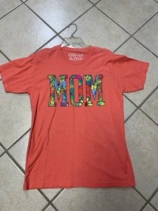 Camiseta para mujer talla mediana coral mamá gráfica floral nueva con etiquetas - Imagen 1 de 1