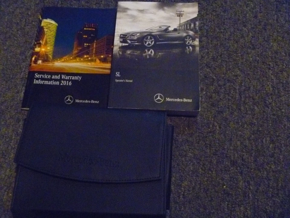 Mercedes Benz SL400 SL550 2016 y SL63 SL65 AMG convertible conjunto manual del dueño Foto 1 de 1