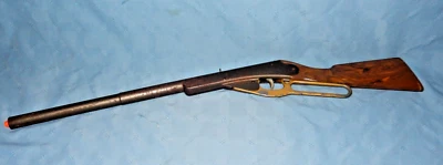 Antiguo/Vintage DAISY Palanca Acción “Trail Boss” Juguete Pop Pistola Rifle - Funciona Foto 1 de 4