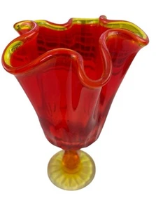 Vintage Fenton Footed Glass Vase Thumbprint Handkerchief Amberina 8 7/8" Tall - Picture 1 of 5
