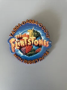 The Flintstones Pin , Vintage television 1993 Universal City Studio - Picture 1 of 3