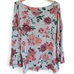 Maurices Womens Plus 3XL Grey Top With Pink Floral Design & Bell Sleeves - Picture 1 of 4