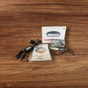 Camera Kodak EasyShare DX4230 dock II, USB, Memory Card, Power Supply, Manuals - Picture 1 of 6