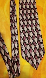 PARK AVENUE HAND MADE ALL SILK TIE - Picture 1 of 3