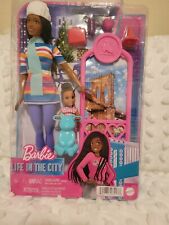 NEW Barbie Brooklyn Roberts w/Toddler Ice Skating Playset Life in the City NIB