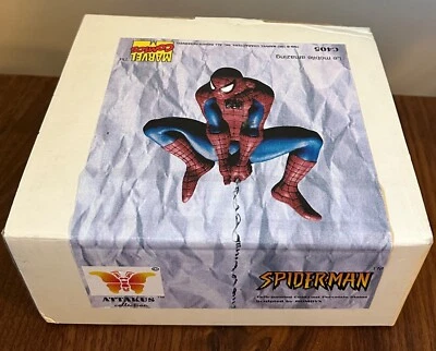 Figura Estatua Colgante Colección Spider-man Attakus C405 Nueva 1997 E3 Foto 1 de 4