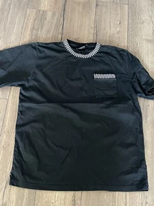 THE HUNDREDS BLACK POCKET T-SHIRT SIZE 2XL CL22 - Picture 1 of 2