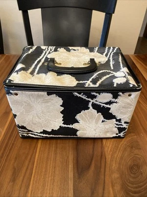 Estuche de viaje tocador vintage años 50 bolsa de maquillaje tapiz floral serval cremallera negro Foto 1 de 4
