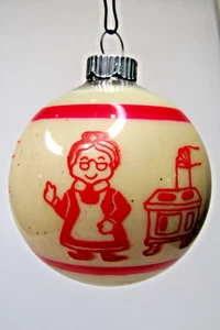 VTG Unsilvered Milk Glass Pictured Mrs SANTA Ball Christmas Ornament Shiny Brite - Picture 1 of 8