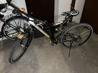 Fahrrad  - Bild 1 von 2