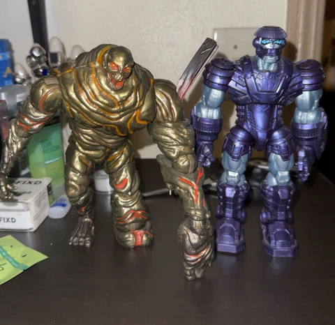 Marvel Legends Molten Man And Kree Sentinel BAF Complete 2 Figures Cover