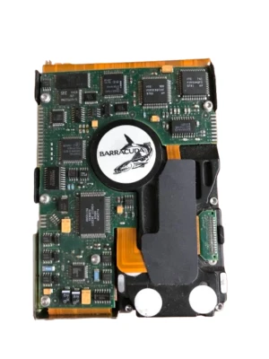 Seagate Barracuda 4.2GB Wide SCSI-2, 68-Pin Internal Hard Drive / ST15150W - Image 1 of 4