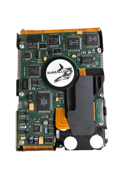 Seagate Barracuda 4.2GB Wide SCSI-2, 68-Pin Internal Hard Drive / ST15150W - Image 1 of 4