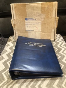 BINDER mit KARTEN DIE MEILENSTEINE der WELTRAUMFORSCHUNG 50 $ SILBER PROOF MÜNZEN - Bild 1 von 7