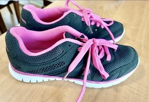 Running tennis shoes U.S. Polo woman’s size 9 athletic - Picture 1 of 5
