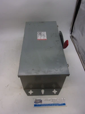 RGUN323-WESTINGHOUSE-SAFETY SWITCH,3P,非可熔,100A,240V,NEMA 3R 户外 — 第 1/4 张图片