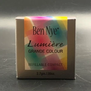 Ben Nye CHERRY RED Lumiere Grande Colour Refillable Compact Eye Shadow Shimmer - Picture 1 of 6